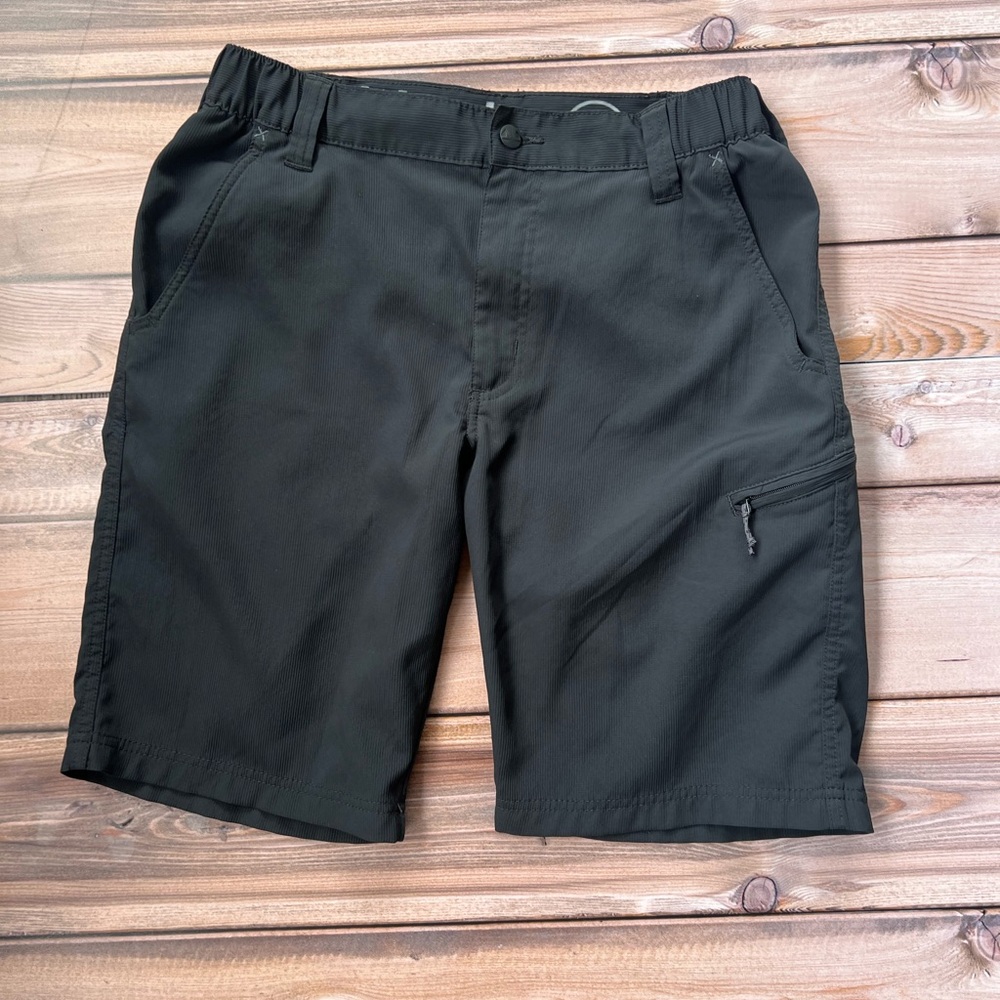 Wrangler Men's Dark Gray/Black Shorts